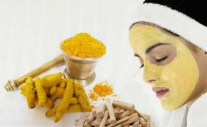 Homemade face Packs to Remove Sun Tan turmeric